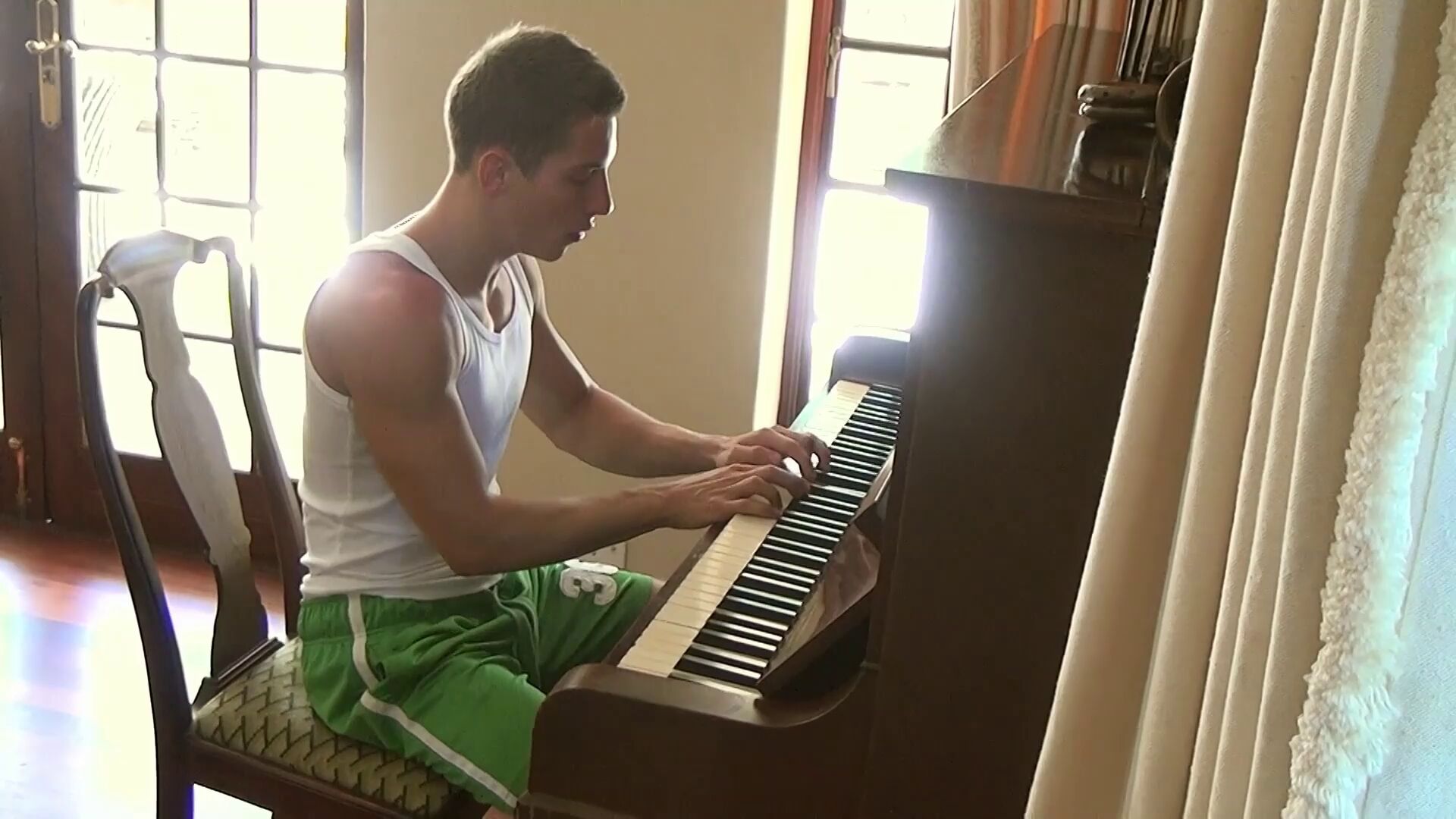 Thumbnail 9